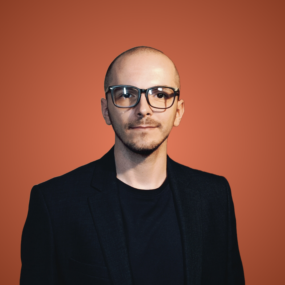 /images/profile.png /images/profile.png